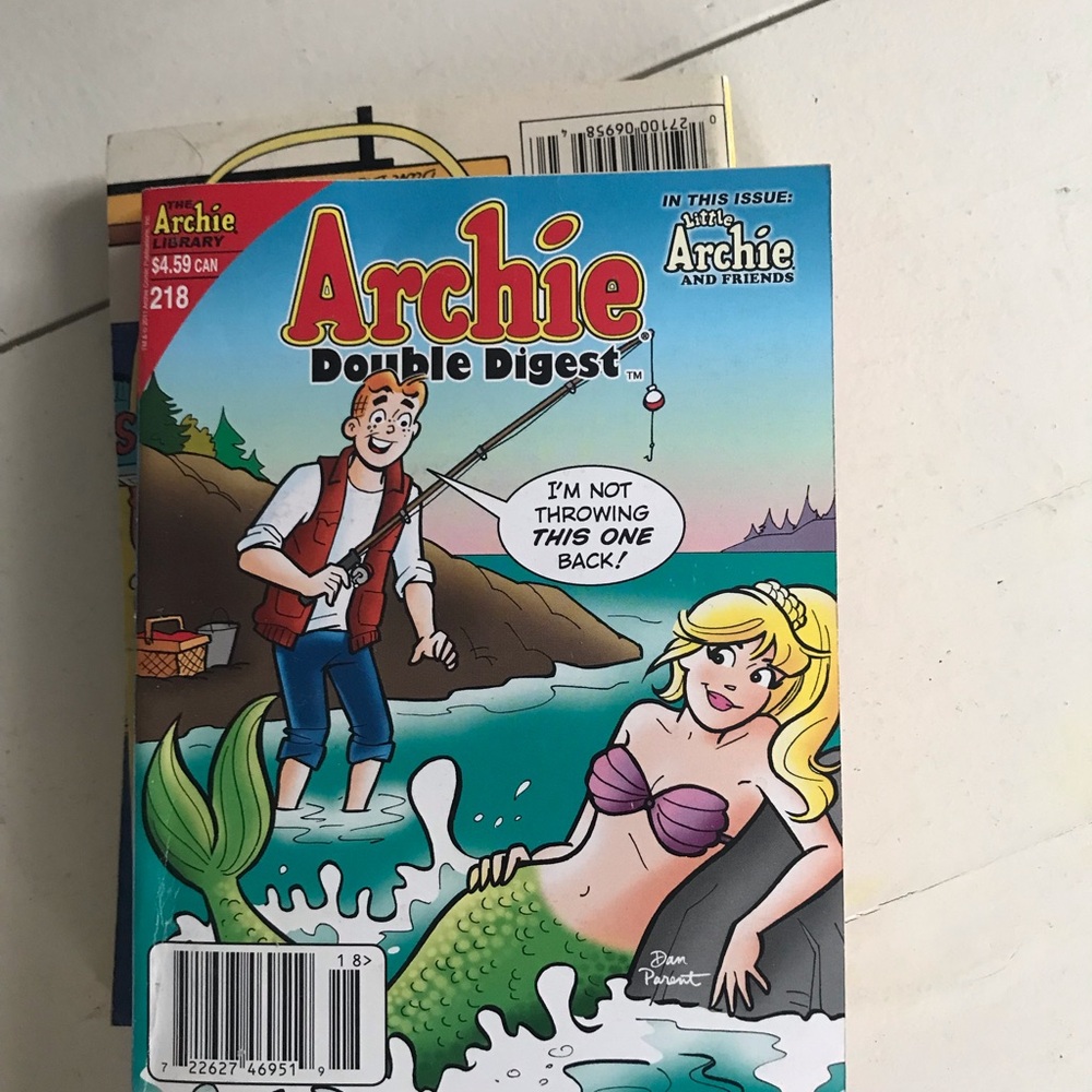 Archie Double Digest Comic Book #218 - Teal, Purple, Green Cover